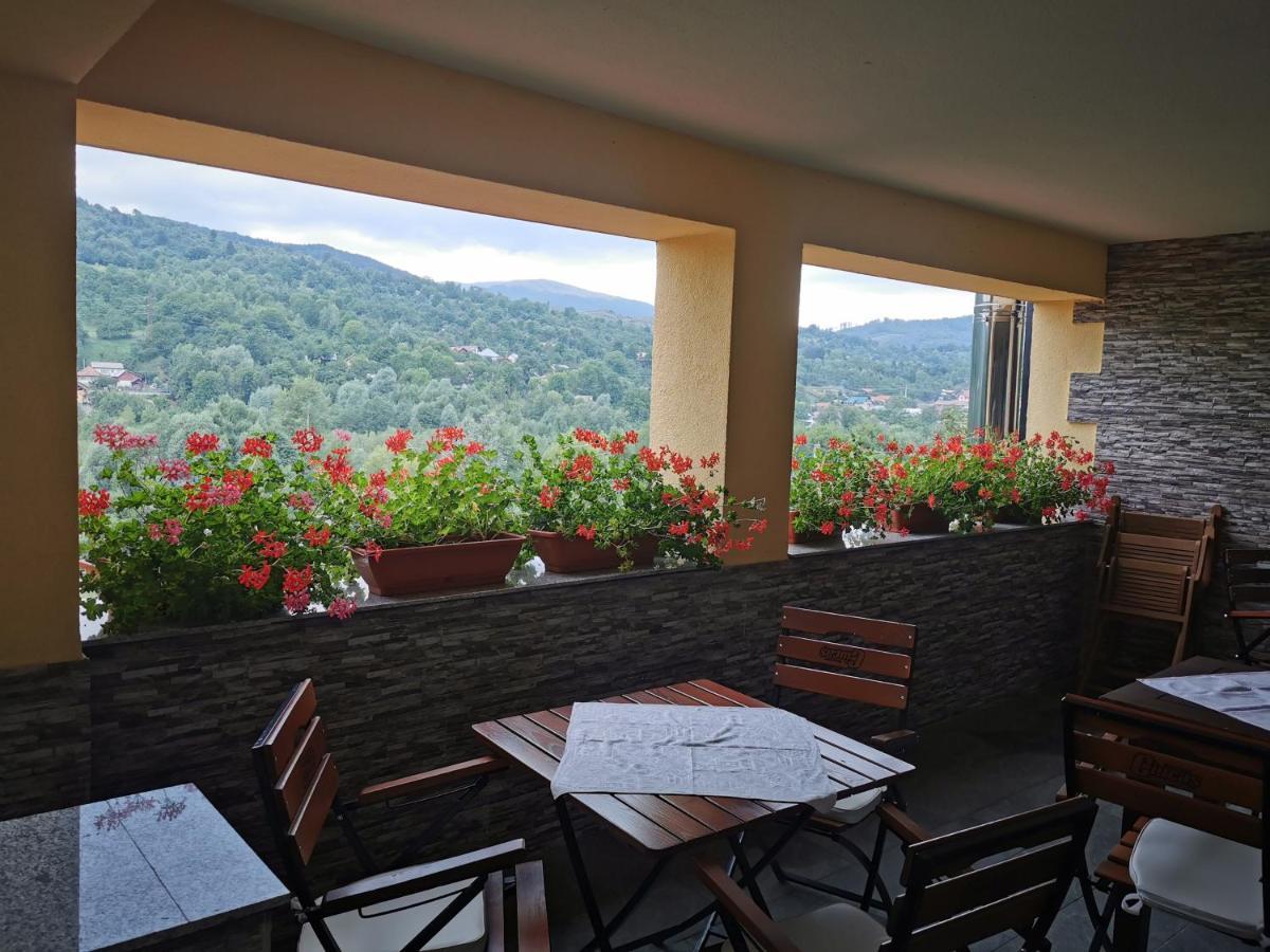 Doftana Apartaments Tesila Экстерьер фото