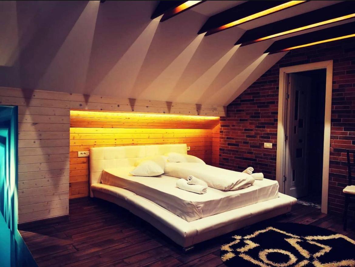 Doftana Apartaments Tesila Экстерьер фото